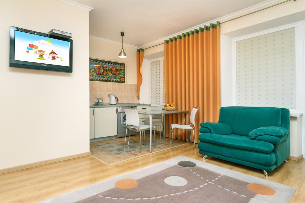 Apartments On Independence Square Kiev Exterior foto